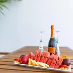 Li Mango Hotel 3*