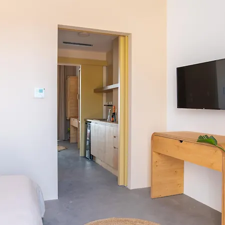 Li Mango 3* Тигаки