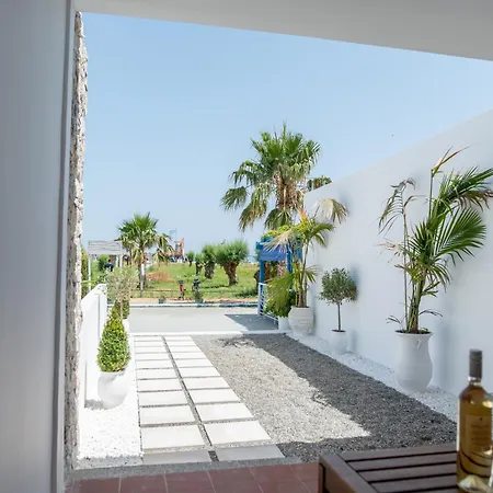 Li Mango Hotel 3*