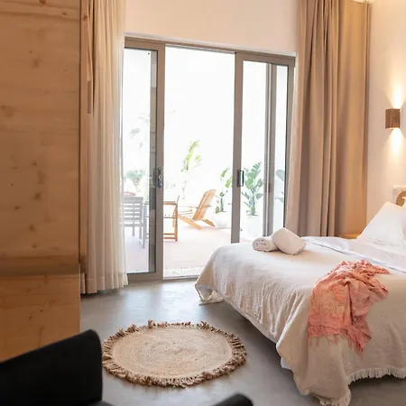 Li Mango Tigkaki (Kos)