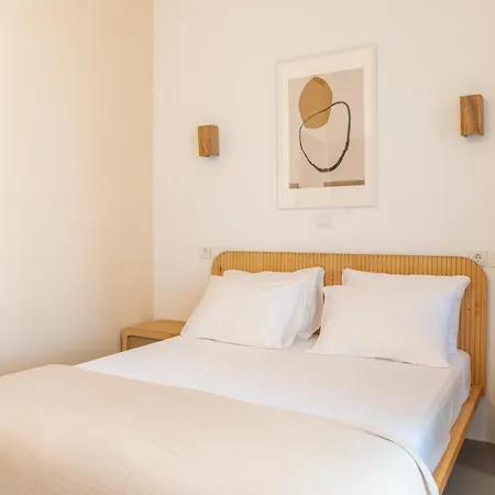Li Mango Hotel 3*