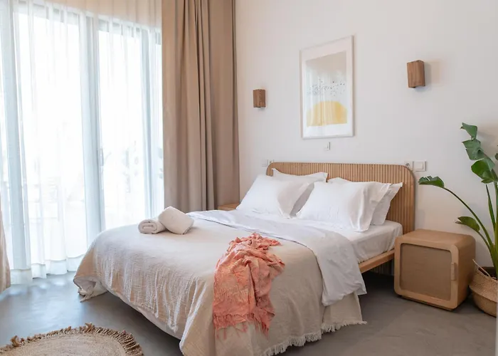 Li Mango Τιγκάκι